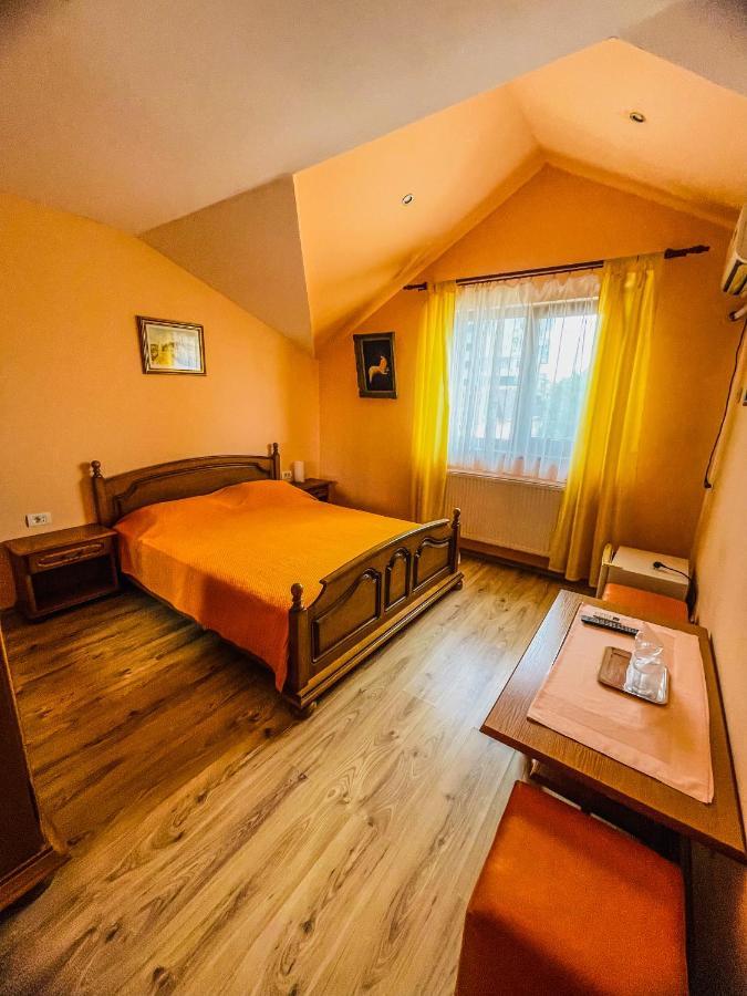 Vila Orange Hotel Năvodari Exterior foto