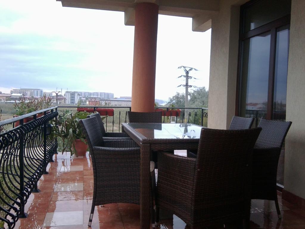 Vila Orange Hotel Năvodari Exterior foto